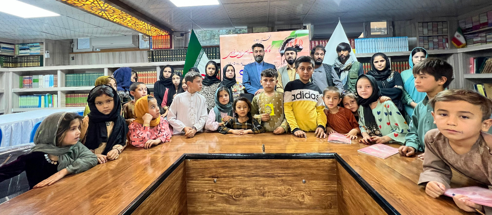 دکتر سیدروح الله حسینی رایزن فرهنگی ایران: خوشنویسی زبان مشترک فرهنگی ایران و افغانستان است.